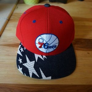 Philadelphia 76ers Mitchell & Ness Snapback